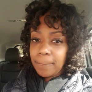 Meet your Posher, Joann